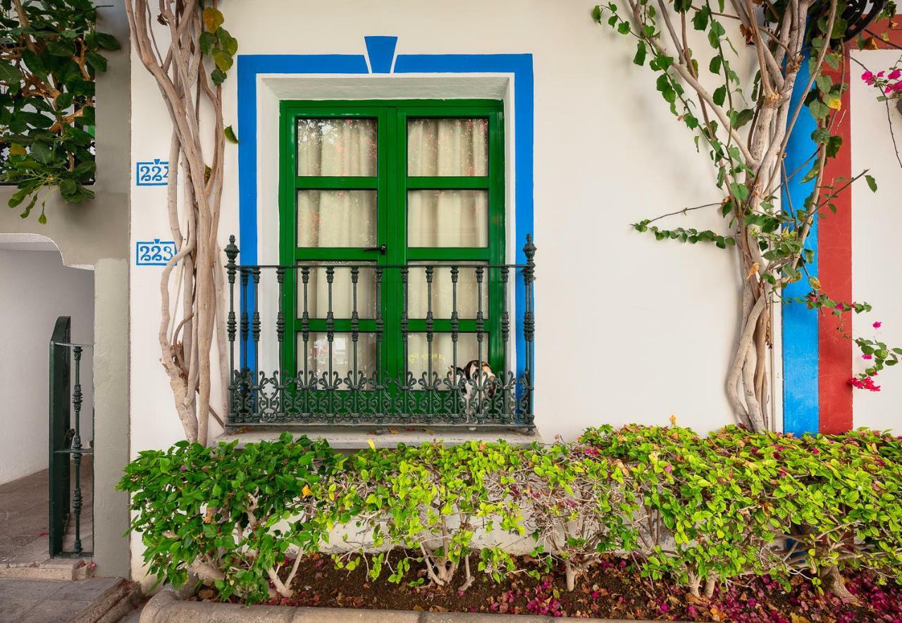 Apartamentos Livvo بويرتو دي موغان المظهر الخارجي الصورة